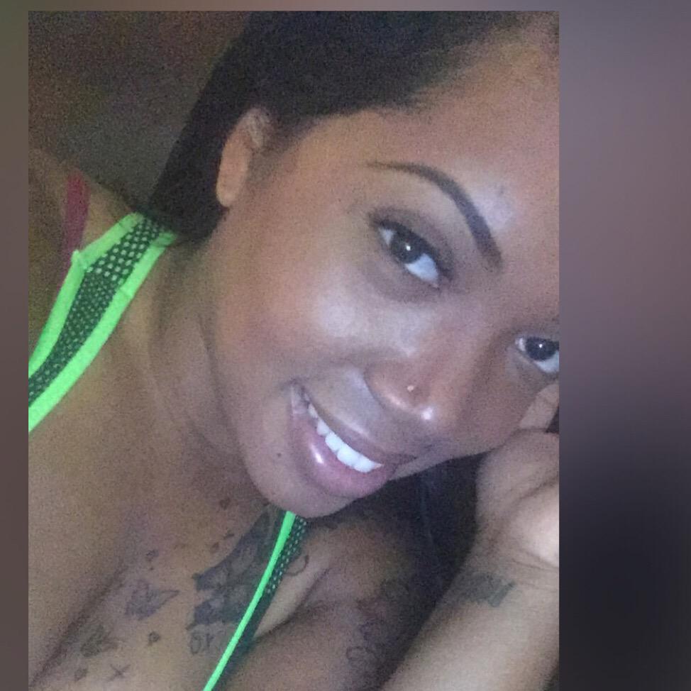 OLIVIA (@mixeddoll92) on Twitter photo 