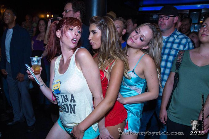 Love these!!! @industrybyrick @MiaMalkova @xOfficialLauren ??? http://t.co/9mi3pGuGCx