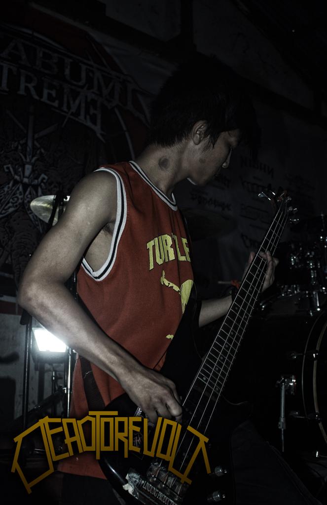 D.T.R (@deadtorevolt) on Twitter photo  D.T.R (@deadtorevolt) on Twitter photo