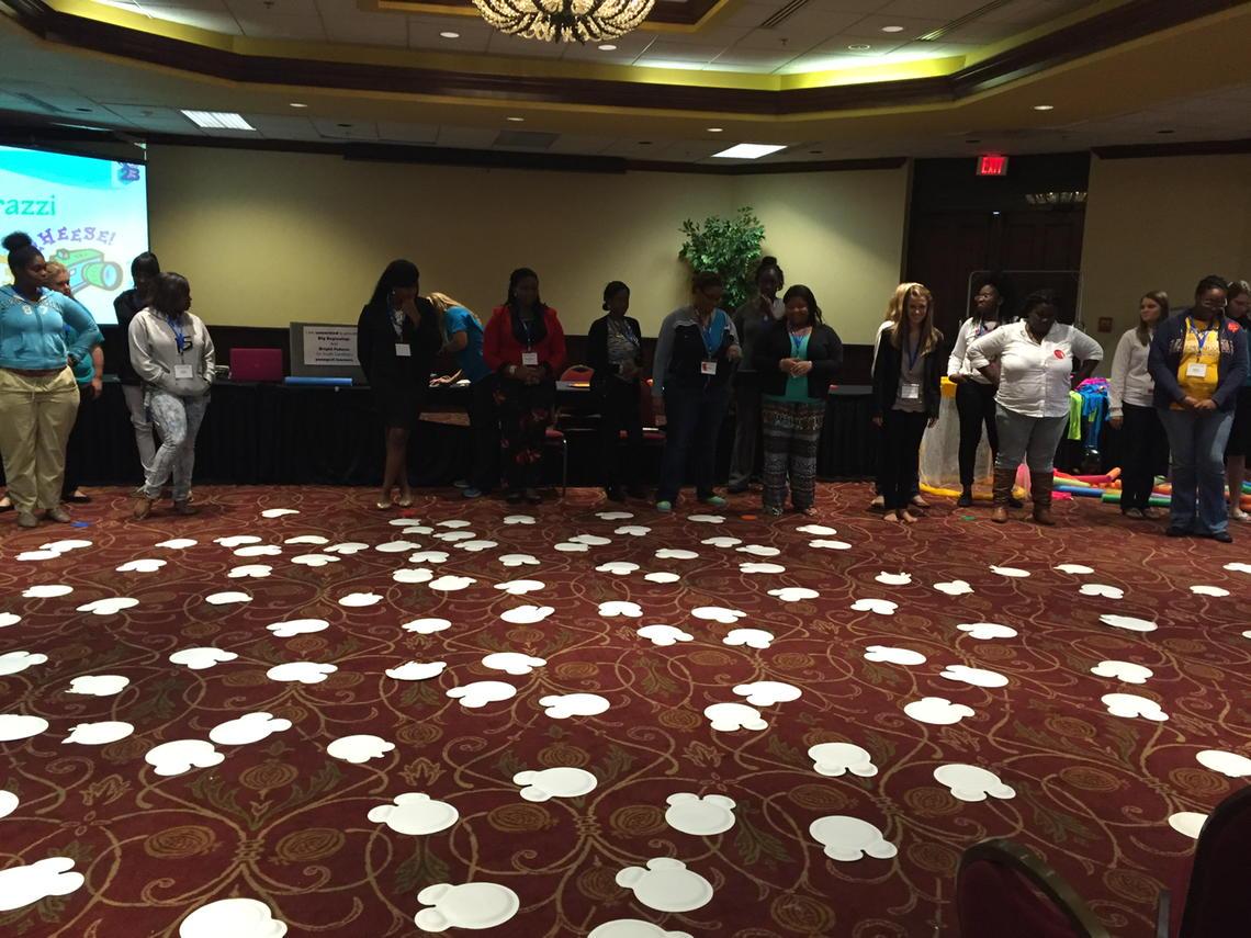 fit2Bsmart's tweet photo. Who knew u could learn #math & enhance #physical literacy w/ zoo animal plates .@scaeycaffiliate #scaeyc2015 #physed http://t.co/6hODZbDFox