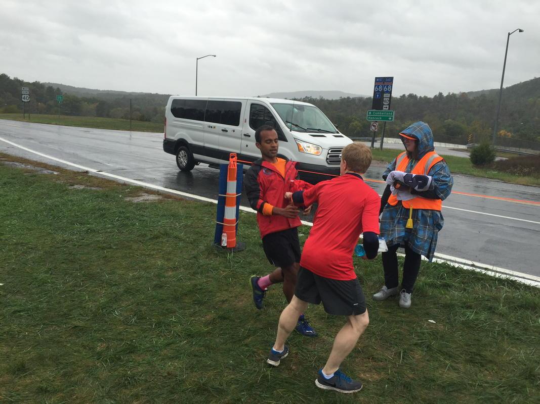 WorstPace's tweet photo. Legs 7 to 8 transition. Go Evan!! http://t.co/r52OWJwHJa