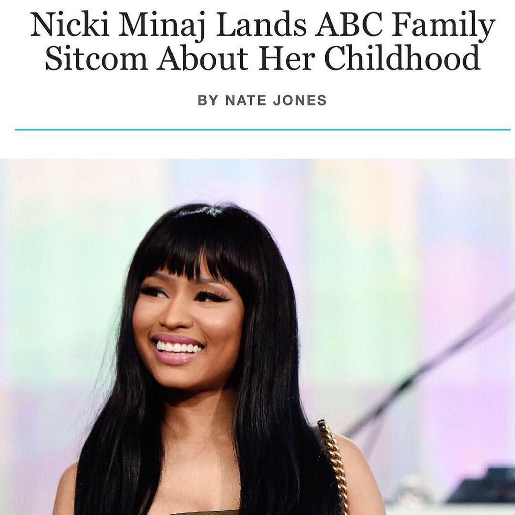 SHOPJEEN's tweet photo. OMFG http://t.co/RwGuv1oLg4