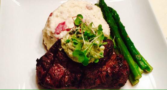 SocialCLT365's tweet photo. .@ChefKevWinston Thanks for the great meal last night! CLT make sure to check him out for your next party! #OnPoint http://t.co/orJxkaMed5