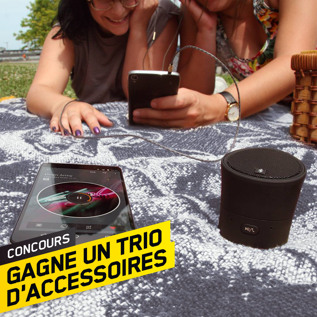 Videotron's tweet photo. #CONCOURS | Suis-nous et Retweet avant le 4 oct 23:59 pour gagner un trio d'accessoires musique! (valeur de 64.95$) http://t.co/oRxZ7Fxl2e