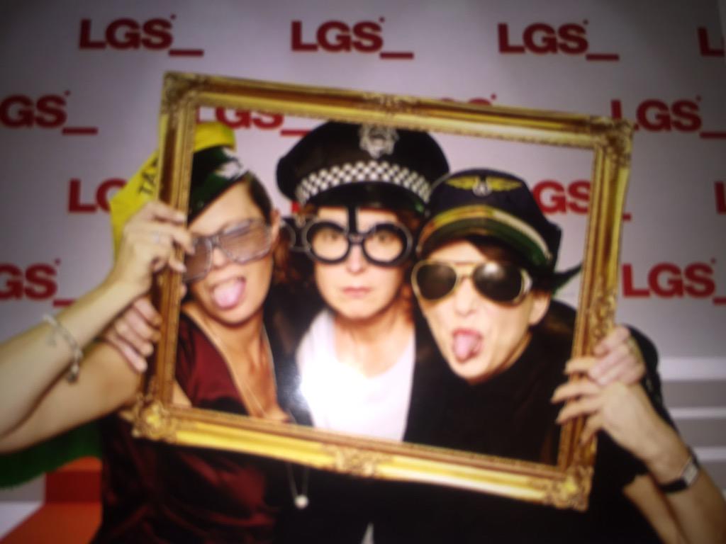 jiantevents's tweet photo. Taking ourselves very seriously! @LGS_online @LookingGlassE2 #happyclients #JiantDoesItAgain http://t.co/B2rK5lIF7k