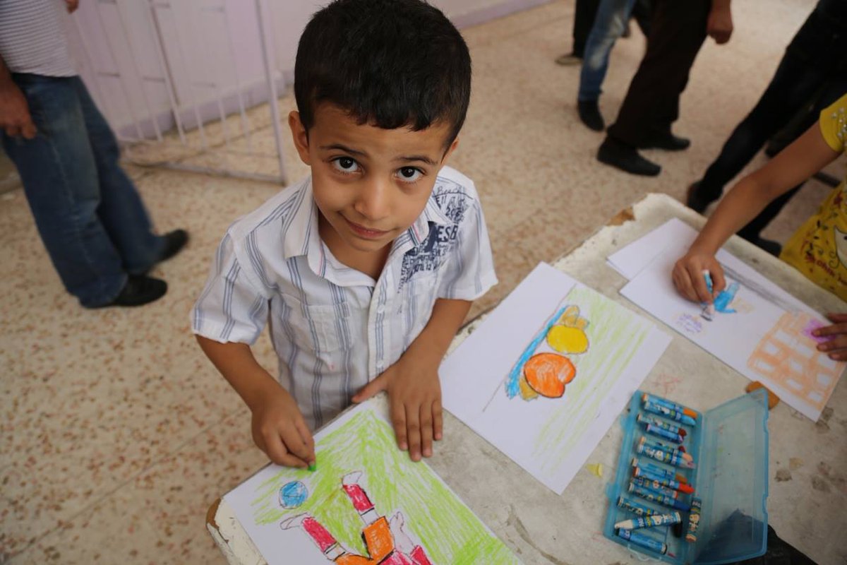 UNICEF tweet picture