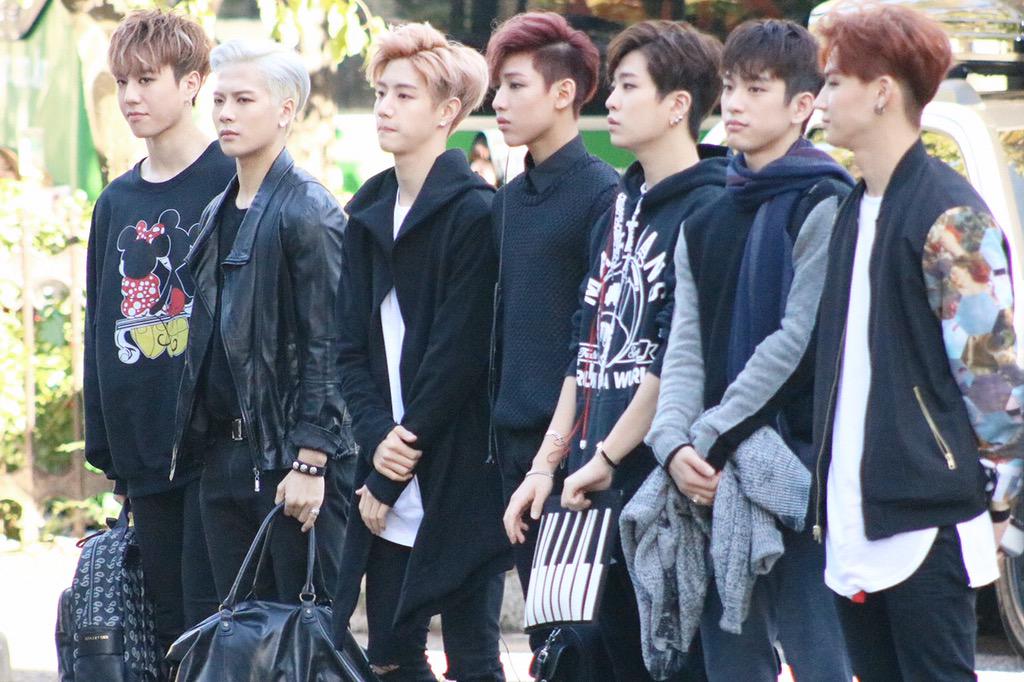 GOT7Indonesia's tweet photo. [PIC] 151002 #GOT7 @ Heading to KBS Music Bank
©got7jjmjyby
http://t.co/3f0bRmh0st