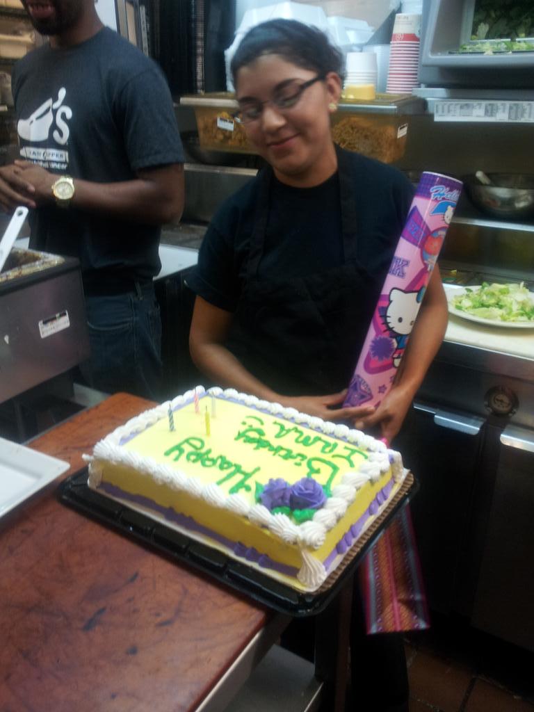 lblemonhead's tweet photo. Making @alfadisco25 feel special #chilislove  @irishpete645 @noelnoel77@1987brendita @jeannewilliams3 @mcbride19018 http://t.co/mhXlYiUDVh