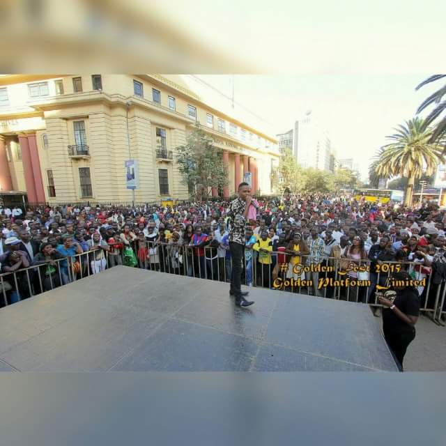 Jimmyglory2's tweet photo. Ministering to my generation. http://t.co/bnvCNV60Ch
