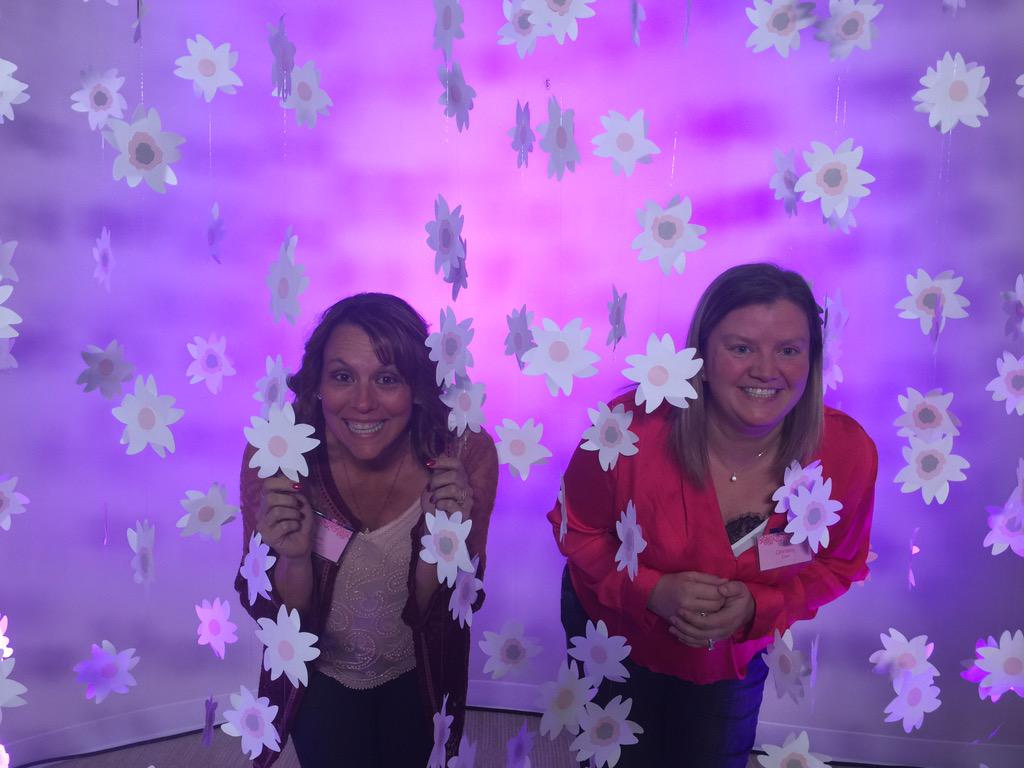 Horner44's tweet image. Flower power with @ChrissyEllert #vbfoundation