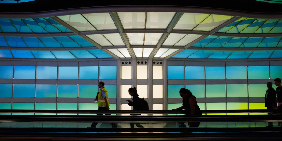 HuffPostLife's tweet photo. 5 airport hotels you'd actually want to stay in http://t.co/6fn1S3TbLI http://t.co/K6JPxlu4U2
