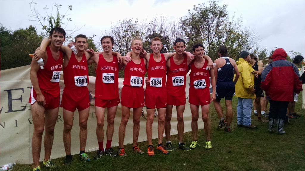 HSDSportsScores's tweet image. Yurchak (15:59), Mattes (16:06), Norton (16:28), White (16:34), Groff (16:36) top 5.
