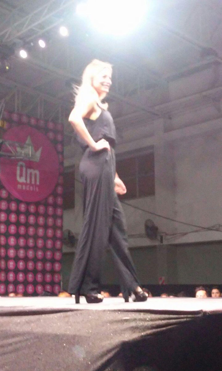 QMnoticias's tweet photo. Abre la pasada de Ir Market @Erika_Mitdank en el #QmModels 😍 http://t.co/g9KffCmkXs