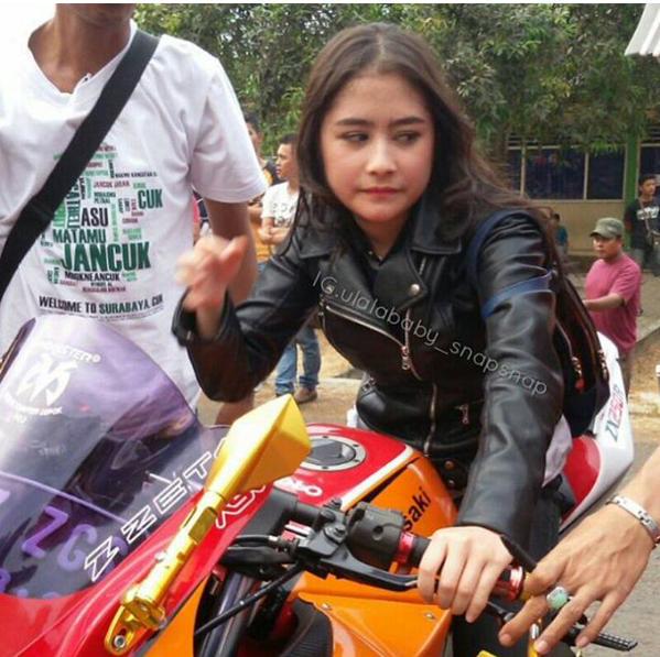 boengamavvar's tweet photo. Anak motor nihh... @PrillyBie http://t.co/LzJU9Niw5O