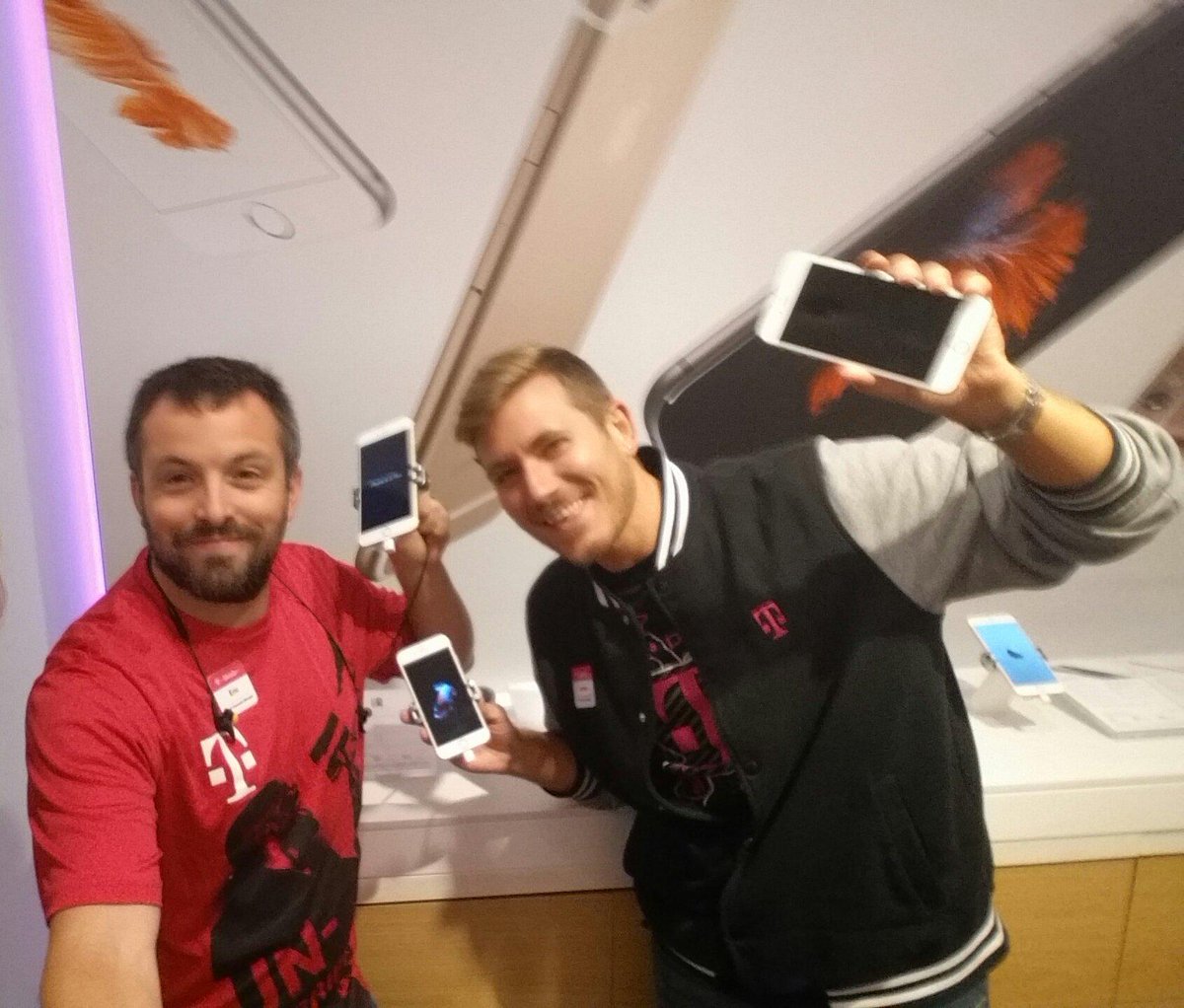 Eric_Morehouse's tweet photo. Psyched about the #iPhone6s? We are! Come to @MallMarketplace &amp; get yours, only $5/mth &amp; $0 down! @TMobile #NErules http://t.co/WmkiR5knXW