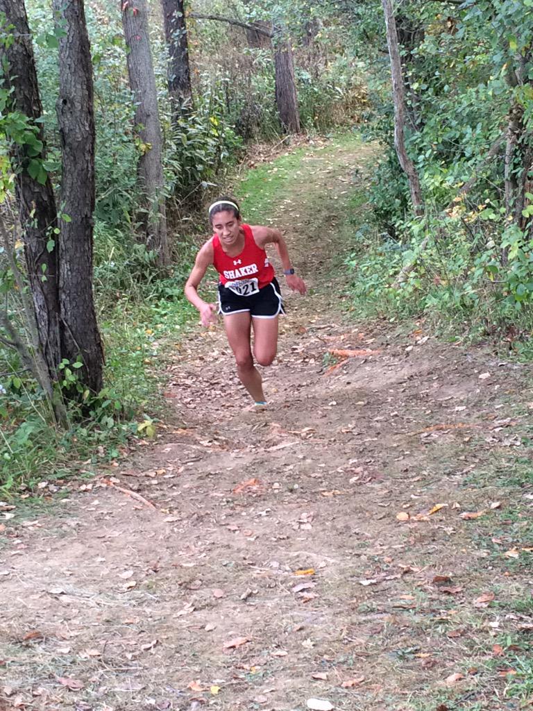sophiecarrier5's tweet photo. when bae says his parents aren't home but you in the middle of an XC race http://t.co/wO7XYnUrc8