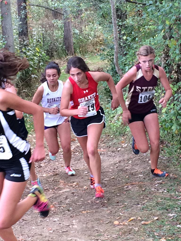 sophiecarrier5's tweet photo. when bae says his parents aren't home but you in the middle of an XC race http://t.co/wO7XYnUrc8