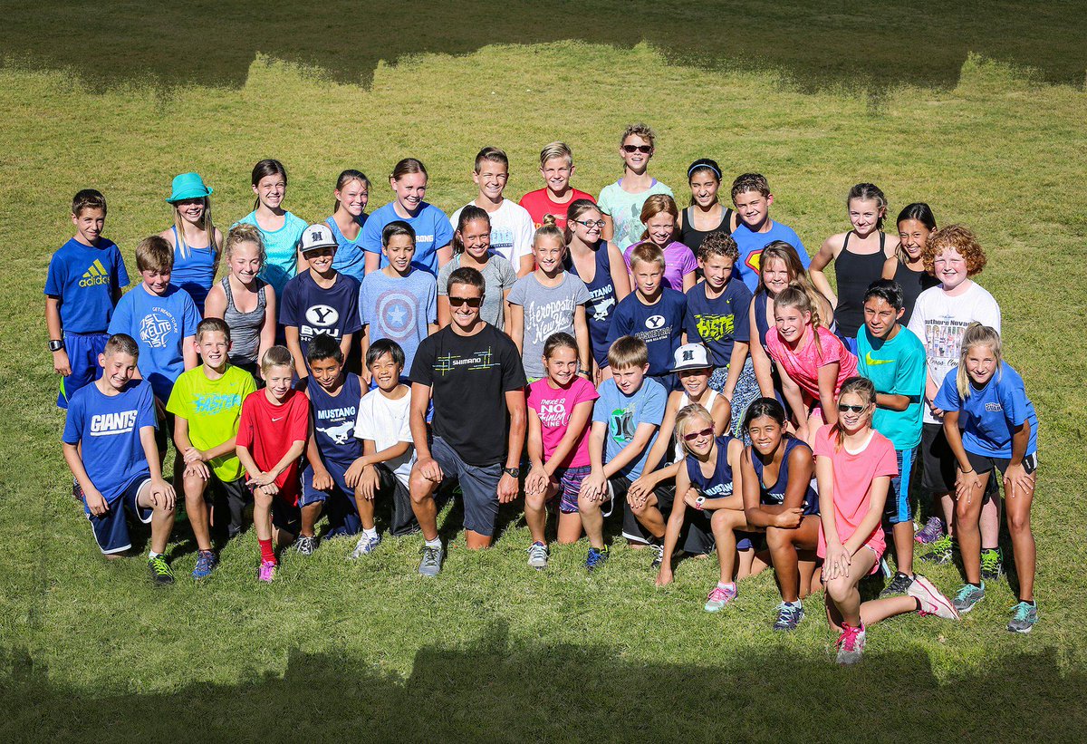 LV_MultiSport's tweet photo. @drewscott_  took time from #silverman703 with the Mannion MS Mustang running club today in Henderson.#shimano http://t.co/dJjSkbpevI