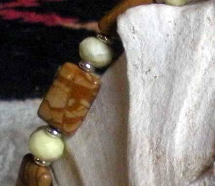 Gwynstone's tweet photo. Gwynstone picture jasper and faceted green howlite choker http://t.co/4BvpW8ejUO #Etsyhandmade #ArtisanQuality http://t.co/4MwZuvKef2