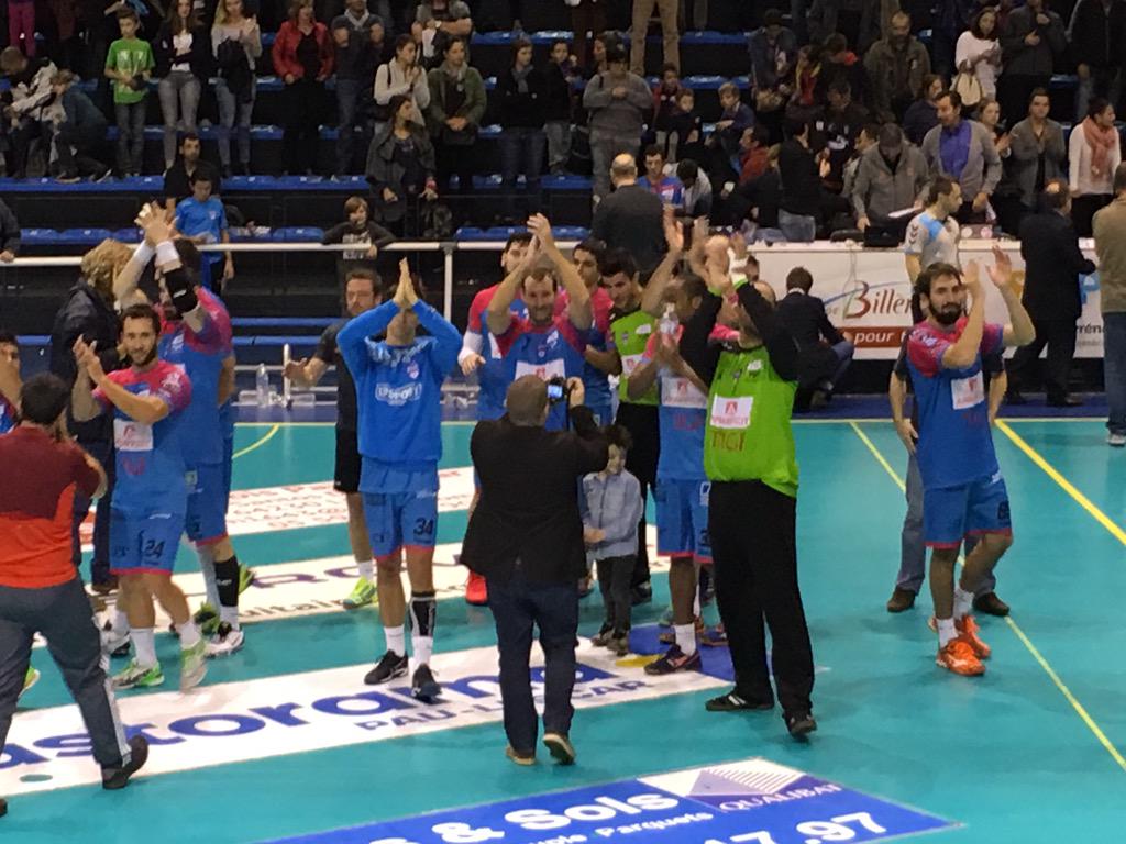 bbordanave's tweet photo. Belle victoire du @bhb_64 de @PierrickVerdier hier soir bravo 👍👍👍🎉🎉🎉🎉🎉 http://t.co/aCZLOqW7X9