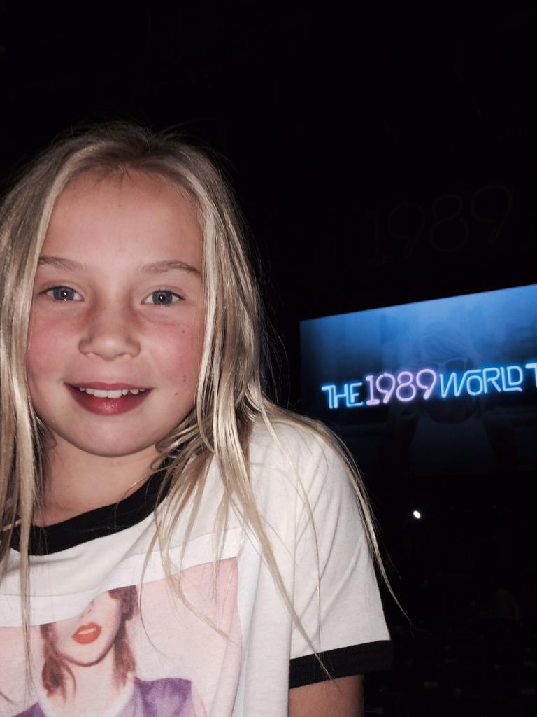Brownersonson's tweet image. First concert. @taylorswift13 in #Toronto. #memories #willneverforgetit