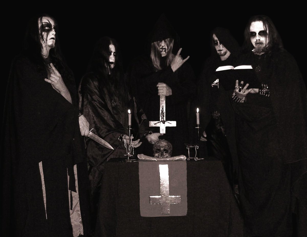 blackmetalpics's tweet photo. BEHEXEN
#Finland #BlackMetal http://t.co/jumVgyjrCp