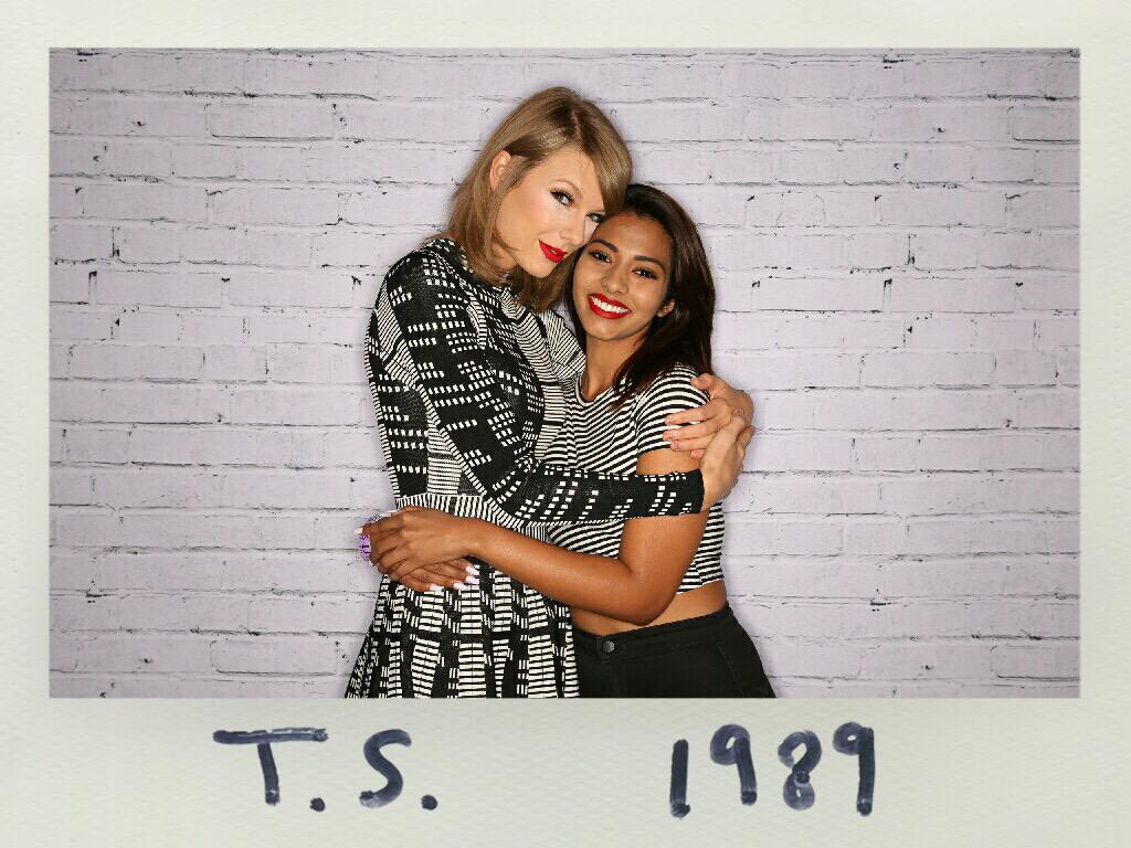 SwiftSyndrome's tweet image. MY LOVE AND I! I&apos;ve been waiting 8 years for this moment 💗