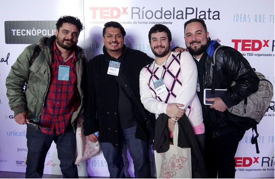 Ra_VD's tweet photo. Mi primera experiencia #TEDxRiodlaPlata con Amigos increíble experiencia ya quiero que venga la proxima ! http://t.co/XEYViVpZeV