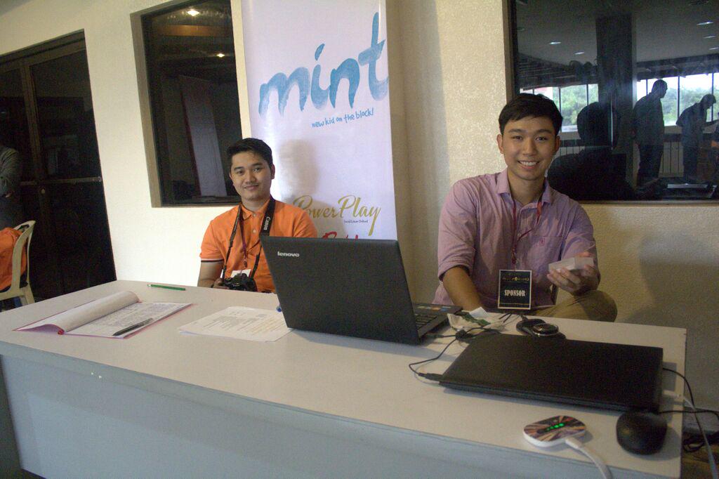 ja_society's tweet photo. Thank you @mintmagazine_ph for being with us once again! Till next event! #JAMSGA1516 #JAMSPastForward http://t.co/vozJXSLPLF