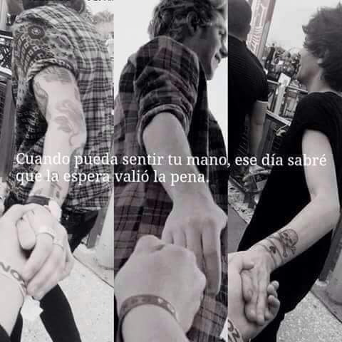 ximenainfinity's tweet photo. #MDenpremiostelehit  #FanProjectMD @MDOficial_  @tvtelehit  "unidas somos más "😢💟 http://t.co/7evOrpidHX