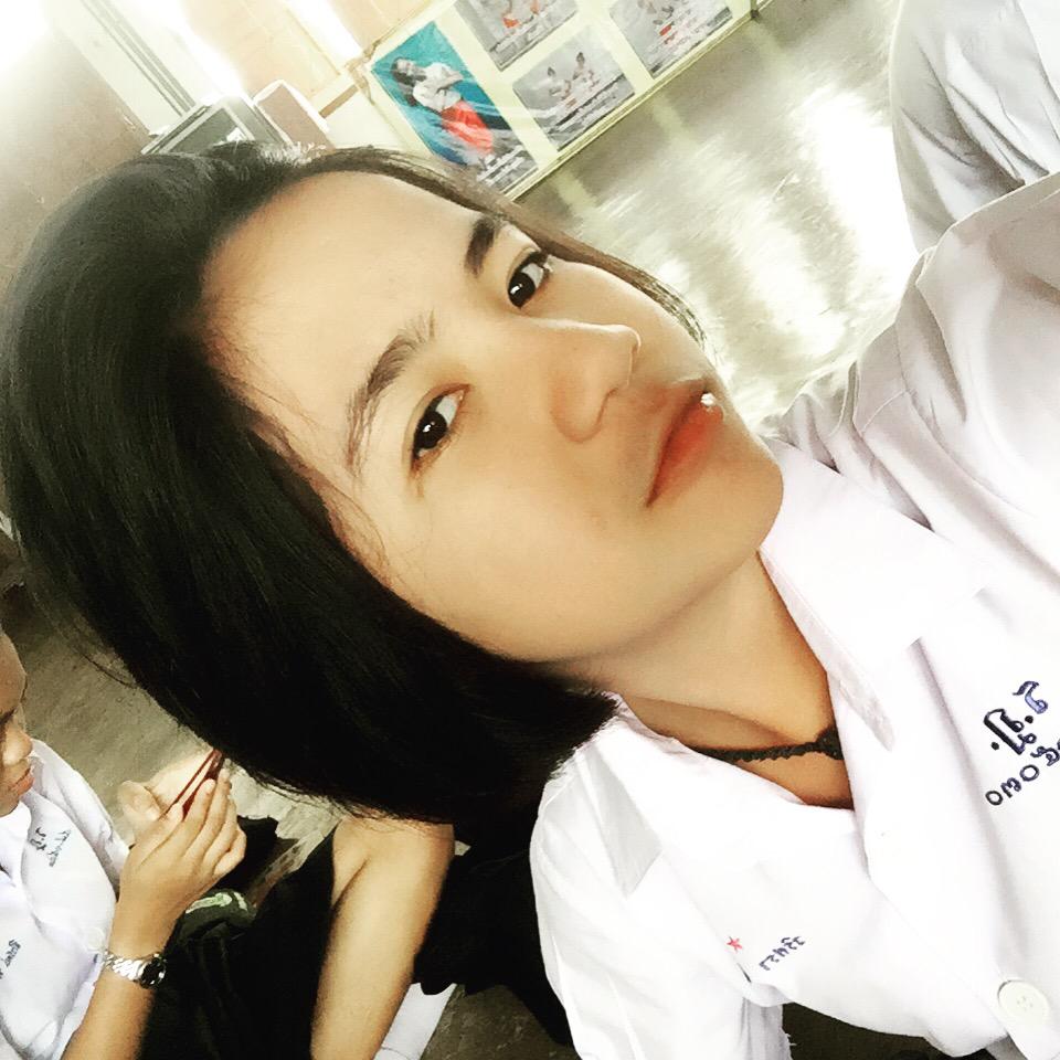 waritsarapioy's tweet image. ตัดใจเถอะนะพลอย 👌