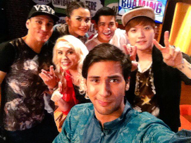 Apa yah bedanya zaman dulu sama sekarang dari sudut pandag dunia? Nonton ROAMING malam ini Pkl.19.15 WIB <a href="/TRANS7/">TRANS7</a>