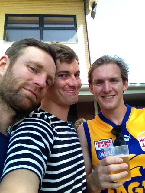 MainFrank's tweet image. All the @WAThundersticks celebrating a semi-victorious excellent tourny @FergyKav31