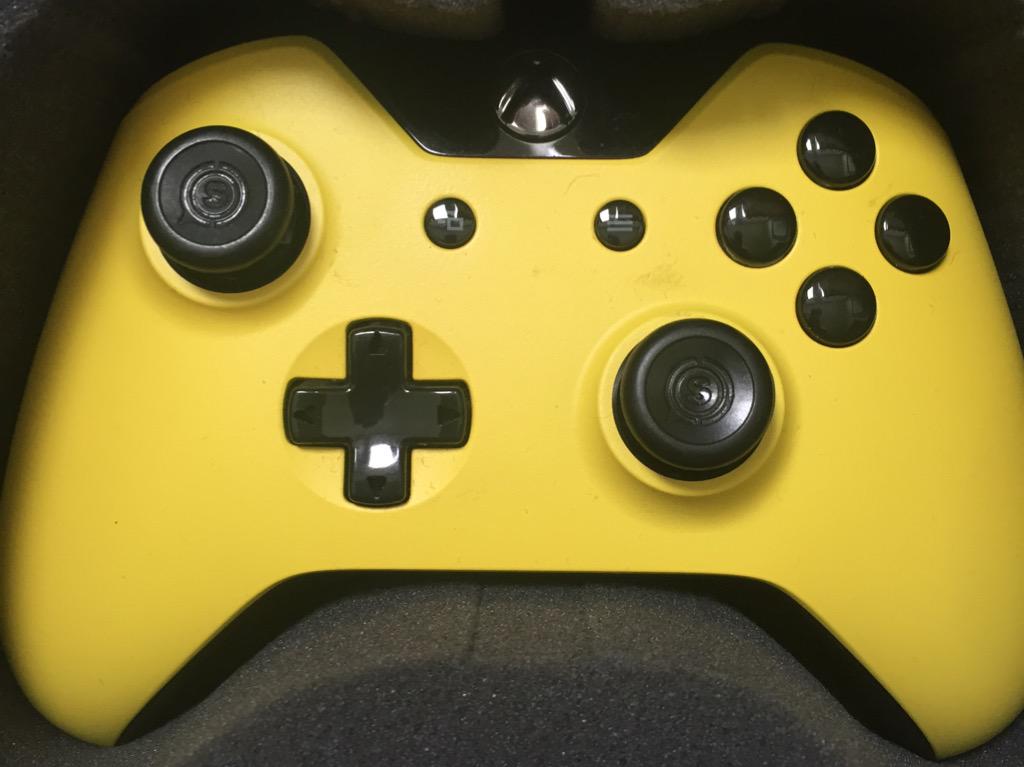 VolumeFPS's tweet image. “@MarkyBCoD: Follow @MarkyBCoD and @ScufGaming then RT this tweet for a chance to win. Giveaway ends on 10/10. #RT http://t.co/xQTaO6hXJK”