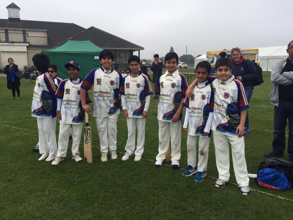 arfanakram's tweet photo. The first part of @BoparaBenefit @HCCCBenefit event has started. Kids looking great in @ravibopara shirts. http://t.co/b6ecKAq9BM