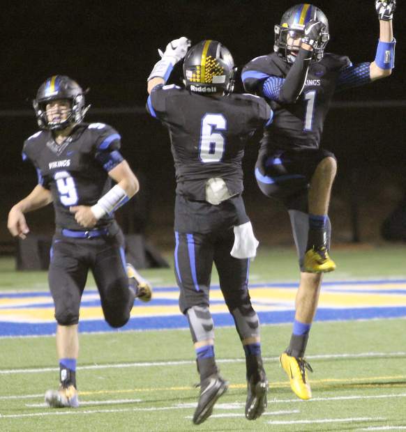 TahoeSports's tweet image. South Tahoe beats Wooster 24-8 on homecoming, wins second straight tahoedailytribune.com/southshore/ssp… #Vikings