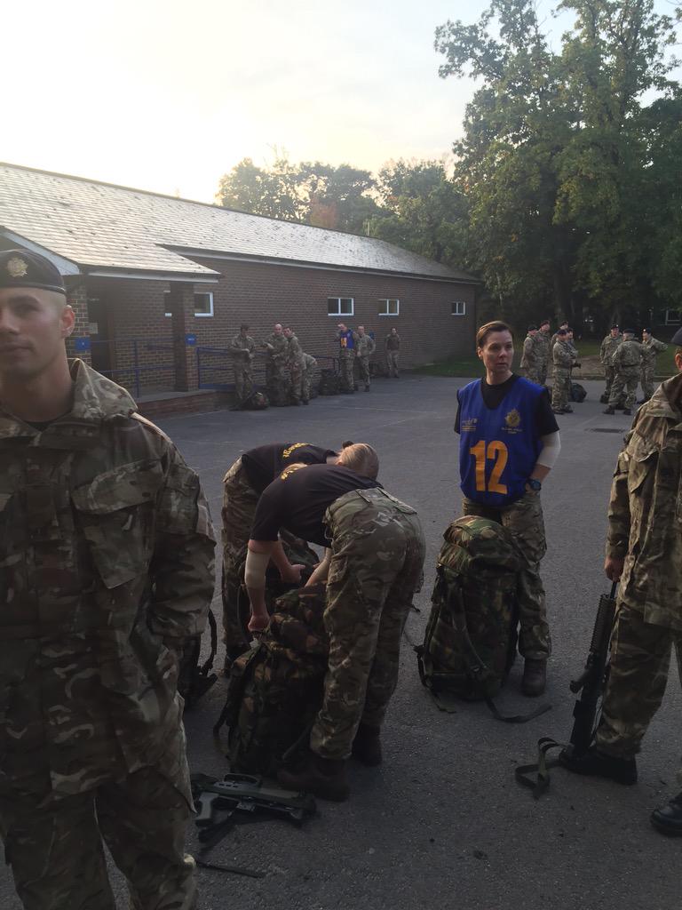 The teams are getting ready to start the #goretrophy this morning!