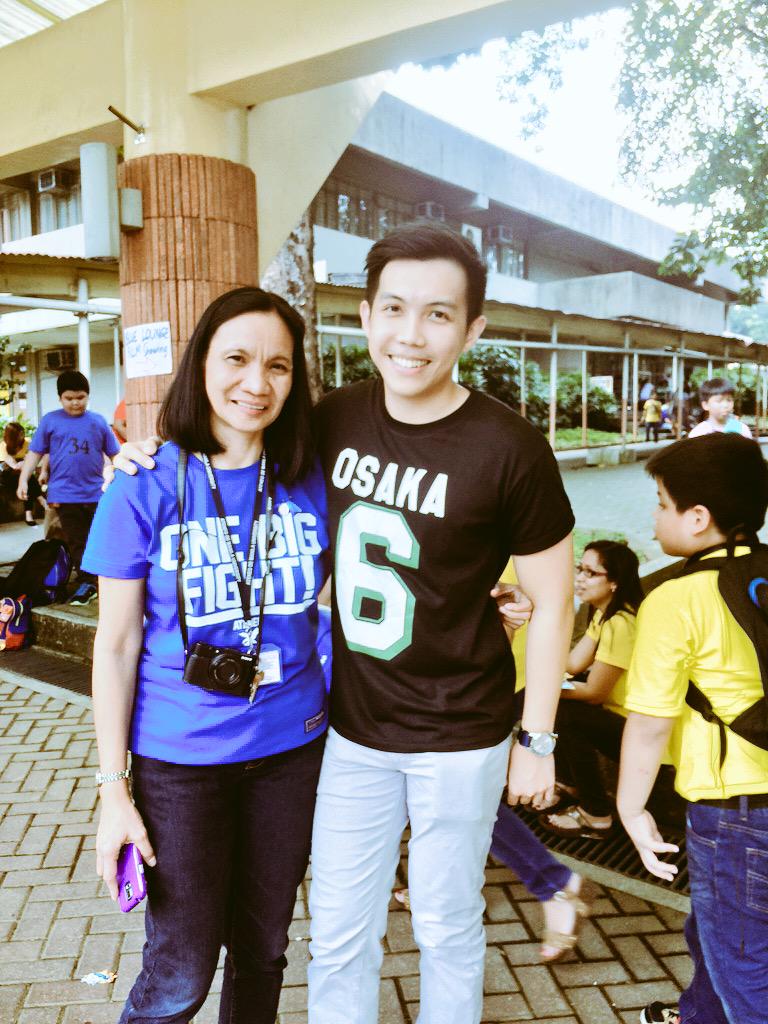 heyyyitsrod's tweet photo. It's good to see some of the people who have molded me into the person I am today. #agsfair #atenista #Admu #FHGA http://t.co/SAvNjtzpag