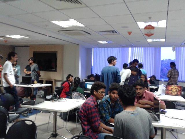 ShiviraiSr's tweet image. N here the coding fun begins !! Started with the #Hackathon with @iot_hackday @Clusterpoint