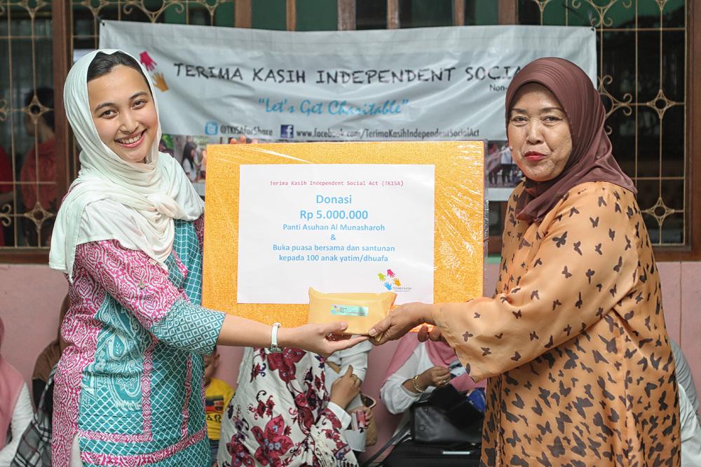 TKISAforShare's tweet photo. pemberian donasi kepada Al Munasharoh sebesar Rp 5000.000 terima kasih kepada para donatur #Charity #TKISAforShare http://t.co/HsUp4eNyyM