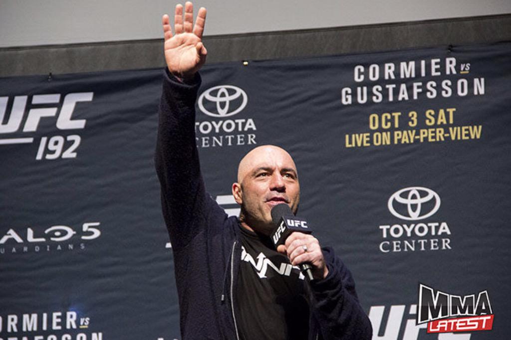 Hands up if you are looking forward to an evening of awesome fights #UFC192 dlvr.it/CL17Lh