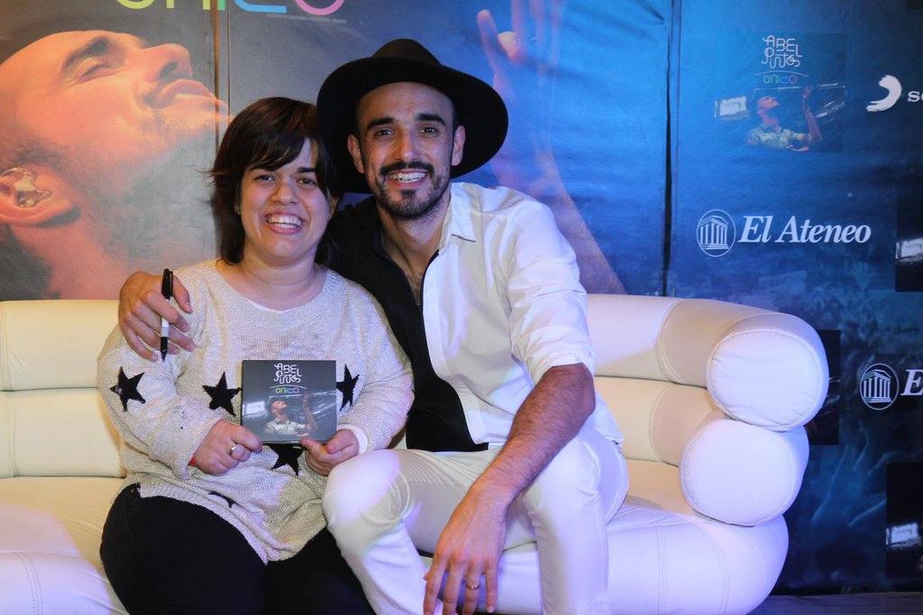 LuciaFarizano tweet picture