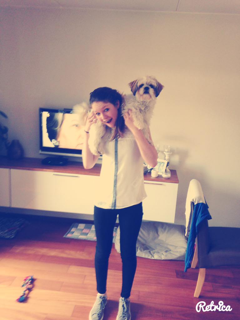 xRuthB's tweet photo. Liefste hondje nala #zapplive http://t.co/nElnhCACmP