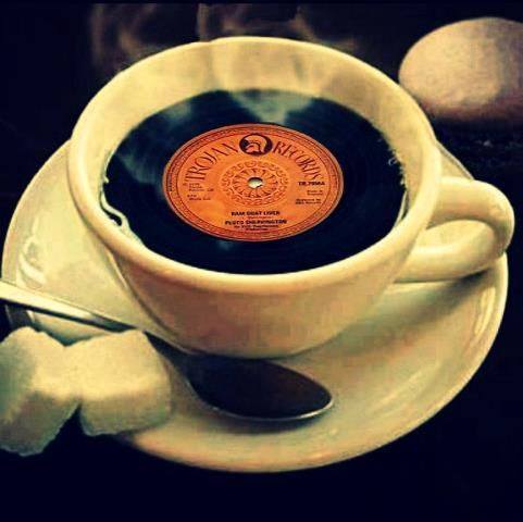 MITOmilano's tweet image. A cup of #music please
