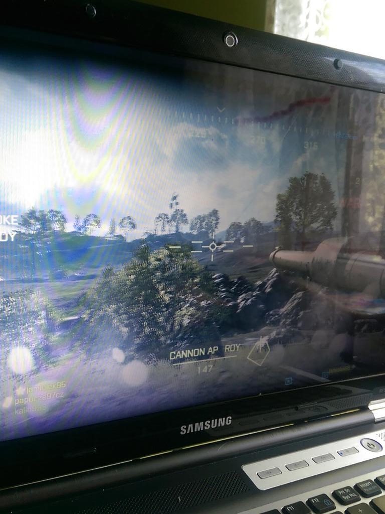 jamiolke's tweet photo. Bf3 with bff 😁 http://t.co/2zsVK3tVaU
