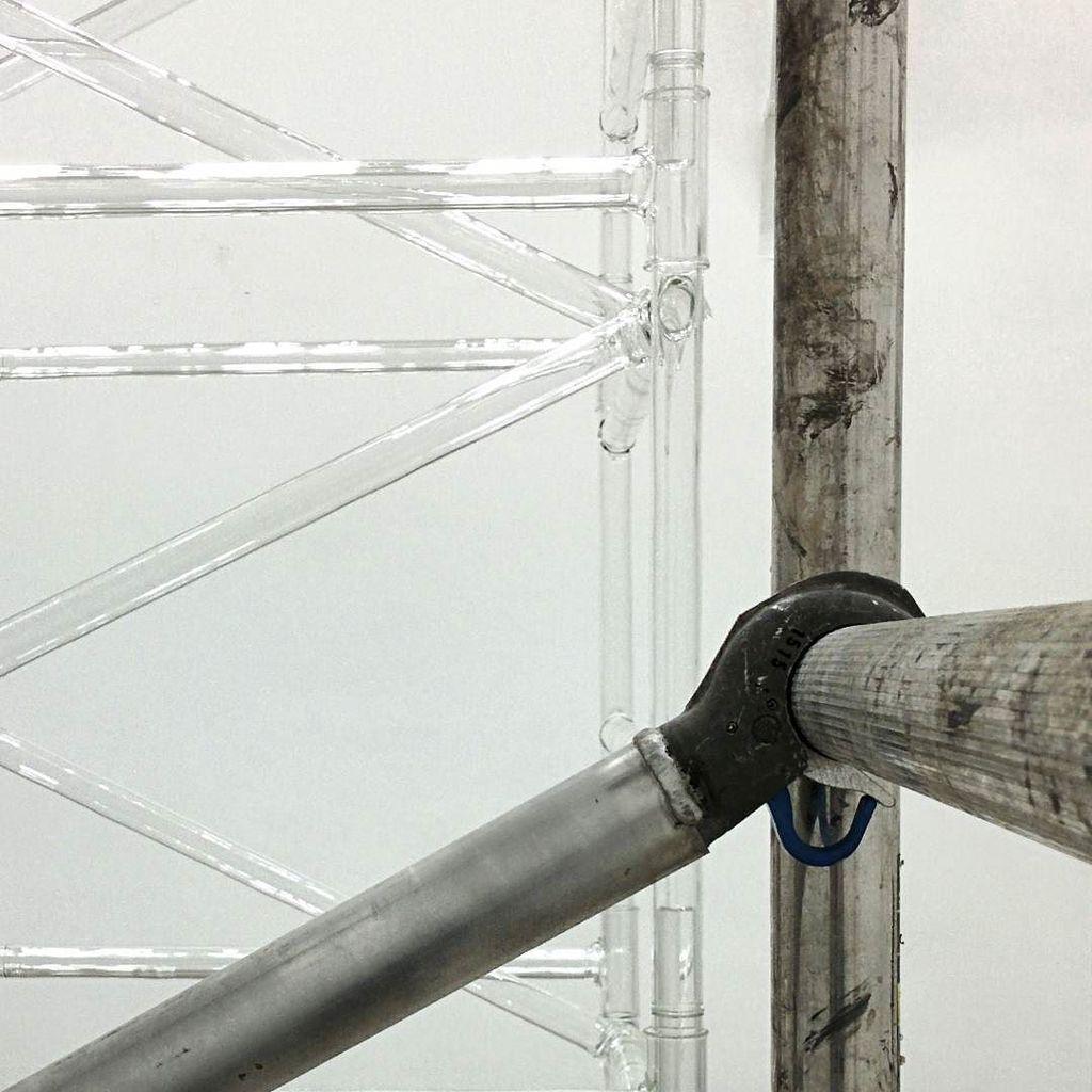 MattHogan's tweet photo. Scaffold as muse
#installingart #FionaBanner #Work3 http://t.co/sG4rDYkbnN http://t.co/1Whcu4PjAz