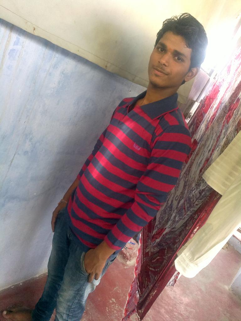 DkBasava's tweet photo. Hiii friends http://t.co/wB5AhOzUsG