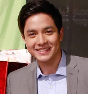 maincedcm's tweet photo. Oh God. I'm melting. ♥ #ALDUBmeetsTVJ http://t.co/iM9oLlRF7Z