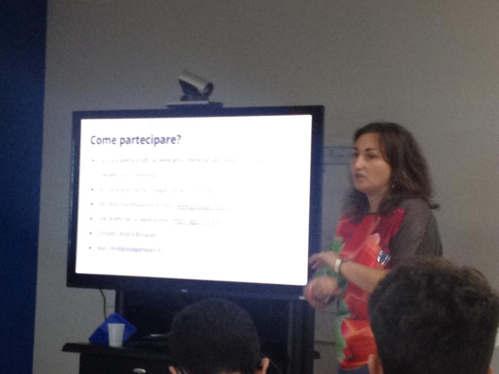 ELudoLab's tweet photo. .@AmbraBonaiuto parla della prossima edizione della @globalgamejam durante #PAC15CT @timwcap #videogame #ggj16 http://t.co/MBXKOLKxOU