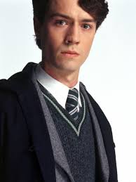  Happy Birthday Christian Coulson!    